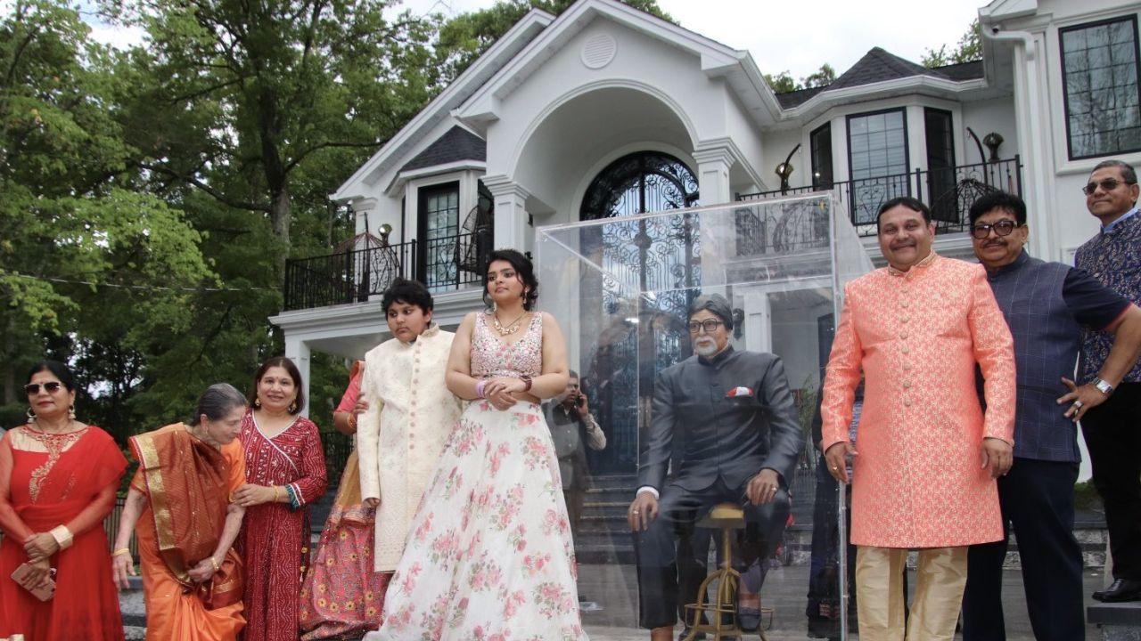 Amitabh Bachchan’s fan installs actor's life-size statue outside New Jersey home